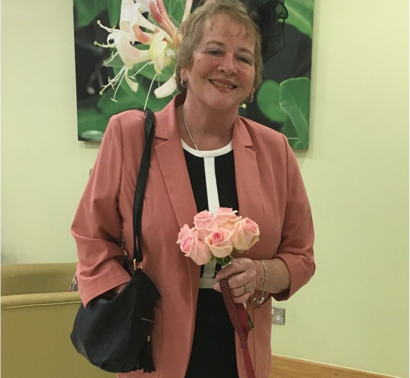 Cancer patient in 'whirl' wedding at Bristol hospice BBC News