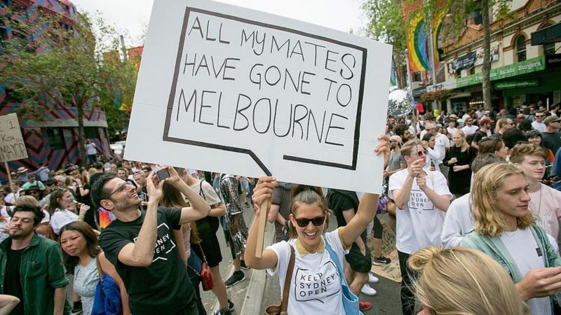 sydney-lockout-laws-australian-city-ends-controversial-bar-curfews