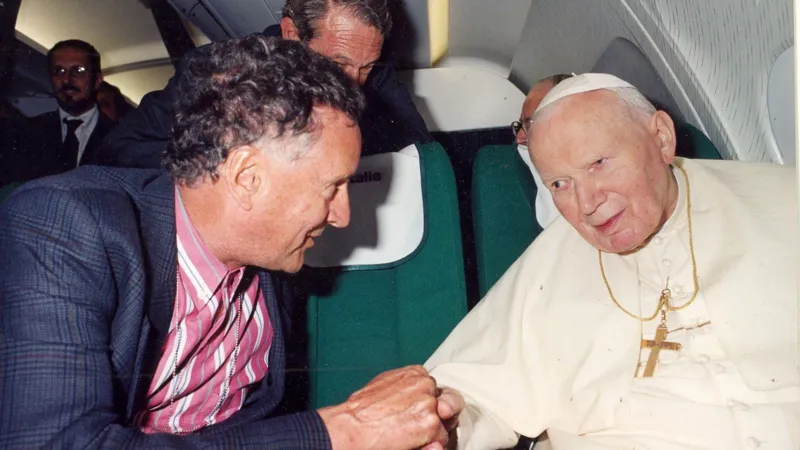 David Willey, estimado corresponsal de la BBC en el Vaticano, fallece a los 93 años.