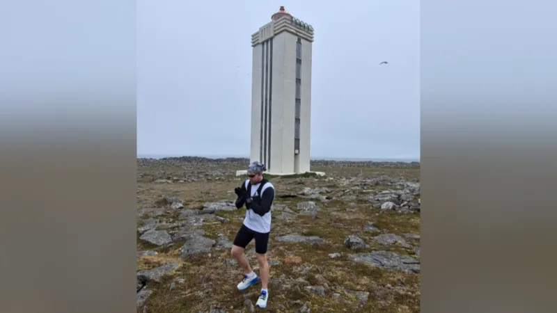Un atleta que batió récords cruza Islandia en el «mejor tiempo de la historia». Un atleta que batió récords cruza Islandia en el «mejor tiempo de la historia».