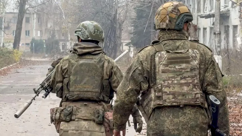 Abasirikare 500,000 b’Abarusiya biciwe muri Ukraine