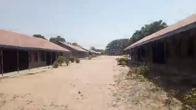 Nigeria sufre uno de los peores secuestros masivos: 315 niños son secuestrados de una escuela