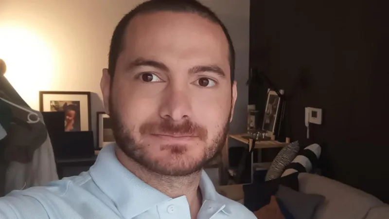 Sunt donator de spermă pe Facebook și am avut zeci de copii.