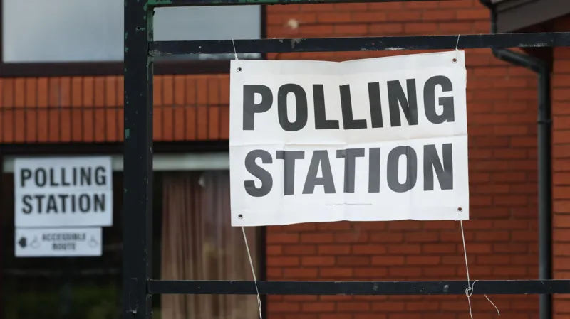 Abren los colegios electorales para las elecciones a la alcaldía del Gran Manchester.