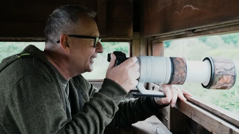 La vida salvaje ayuda a un fotógrafo a sobrellevar el cáncer de su esposa.