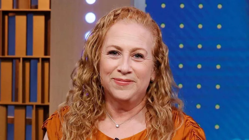 Jodi Picoult: "It's not a badge of honor to be banned"