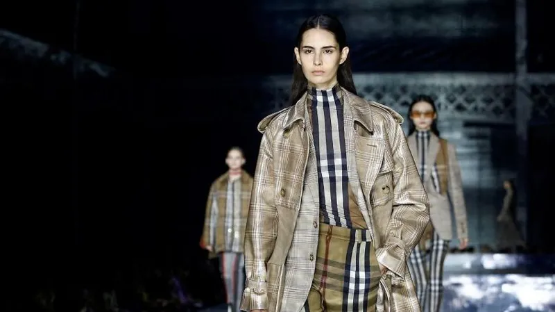 Burberry appoints new boss as sales slump