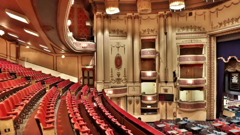 Cuatro teatros históricos de Londres en riesgo de extinción.
