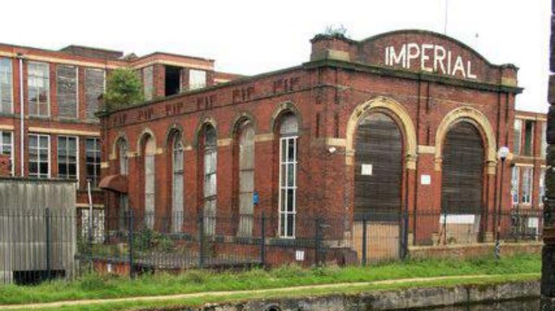 Work on Blackburn cotton mill to start after council sign-off - BBC News