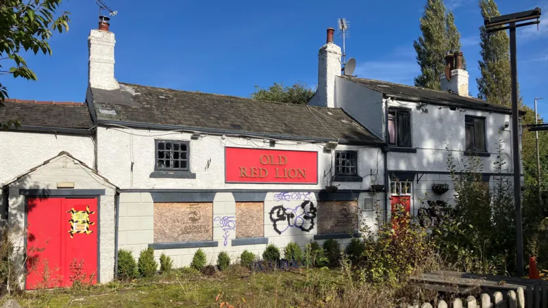 Un pub vacío se ha añadido a la lista de edificios en riesgo.