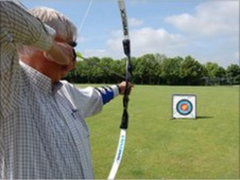 Wiltshire vicar revives ancient archery law BBC News