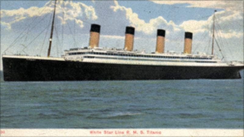 Titanic postcard and brochure up for auction - BBC News