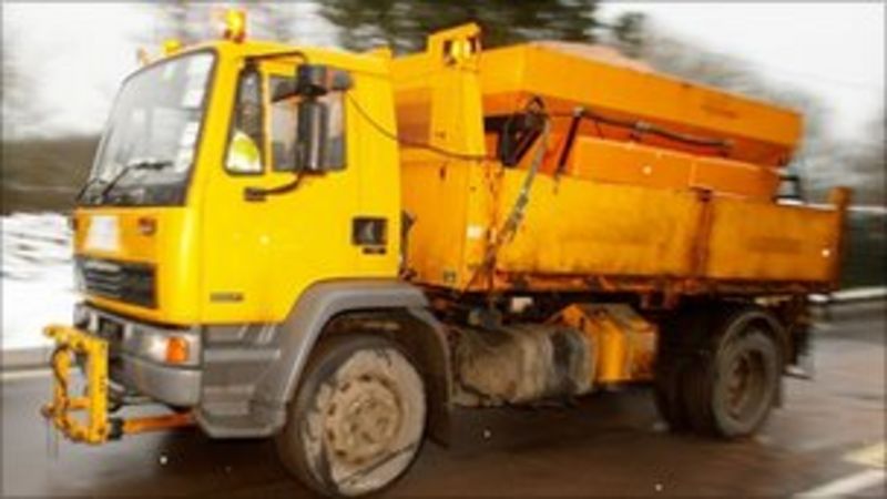 Attacks threaten North Lanarkshire's gritter service - BBC News