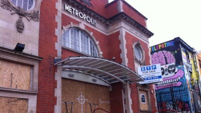 former-bristol-comedy-club-building-up-for-sale-bbc-news