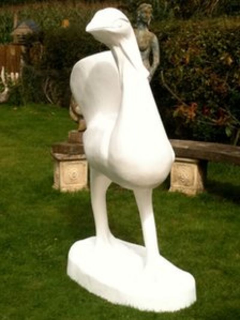 Great bustard sculpture arts trail in Warminster BBC News
