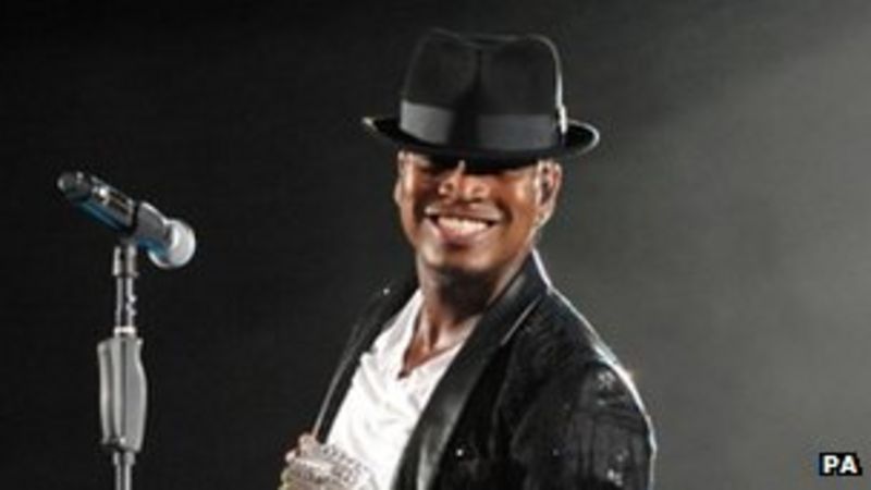 R&B singer Ne-Yo takes UK single chart top spot - BBC News