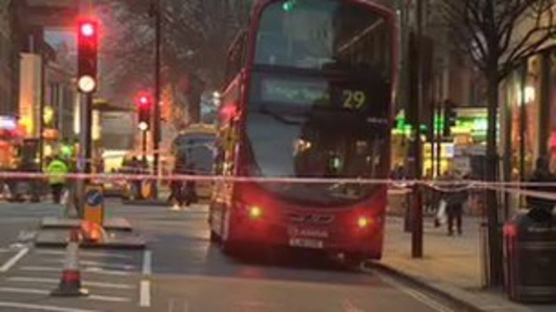 Charing Cross Road Bus Crash: Three Pedestrians Injured - BBC News