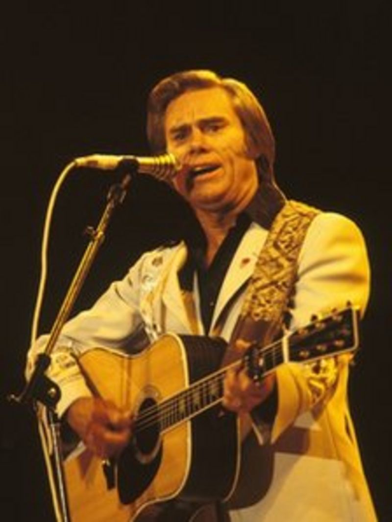 George Jones, American country singer, dies aged 81 - BBC News