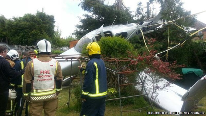 Cheltenham plane crash: Pilot 'became confused' - BBC News