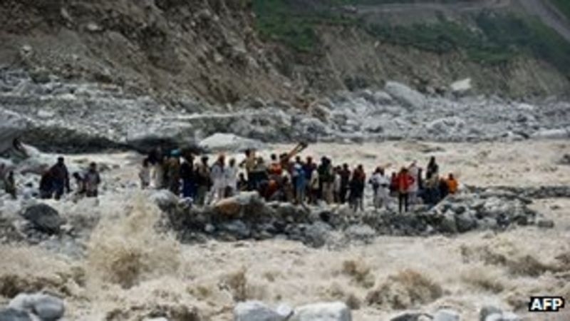 India landslide: Seven killed in Uttarakhand landslide - BBC News