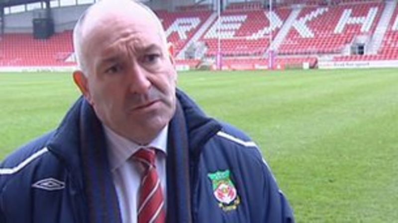 Former Wrexham FC chief executive Paul Retout jailed for fraud - BBC News