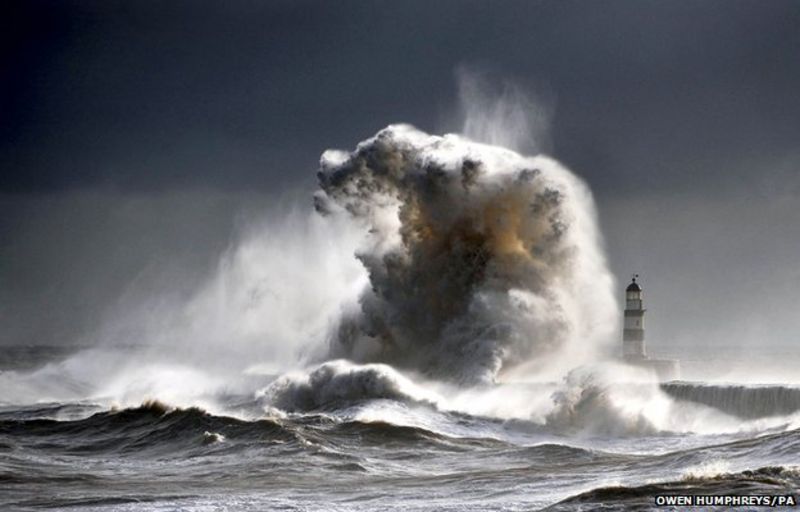 Press Association photographers' best shots of 2013 - BBC News