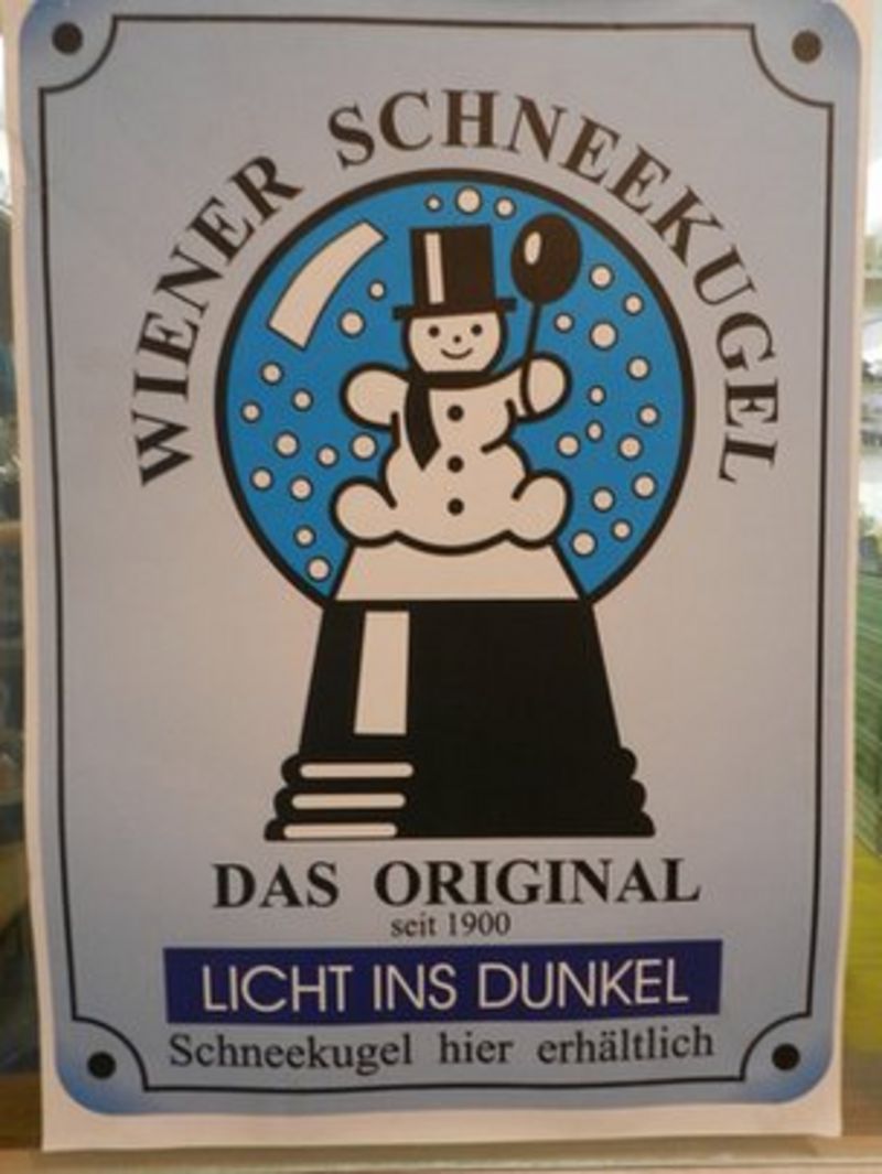 The family company that invented the snow globe - BBC News