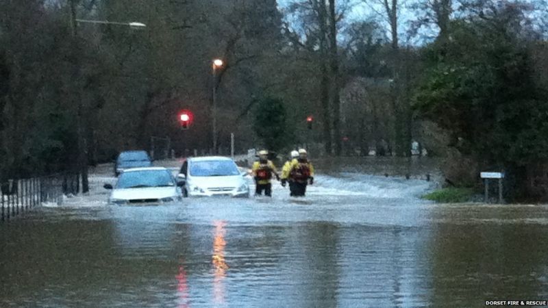 In Pictures South Of England Flooding Bbc News 6601