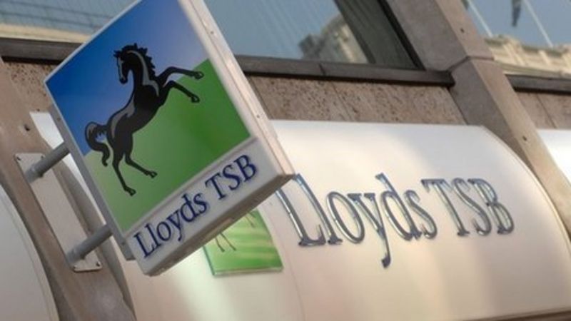 Lloyds Bank Group Pledges To Employ More Women Bbc News