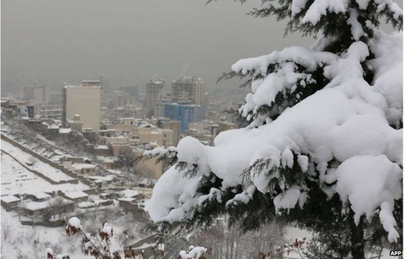 Iran snow cuts power to nearly 500,000 homes BBC News