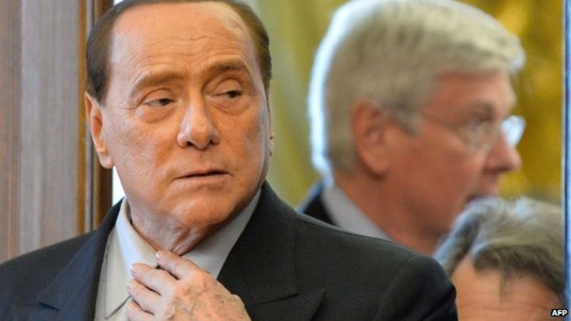 Italian ex-PM Berlusconi renounces knight title - BBC News