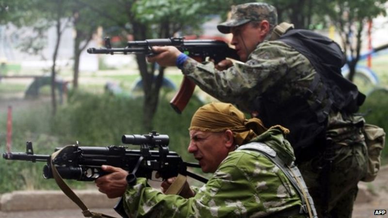 Ukraine Crisis Heavy Fighting Around Sloviansk Bbc News