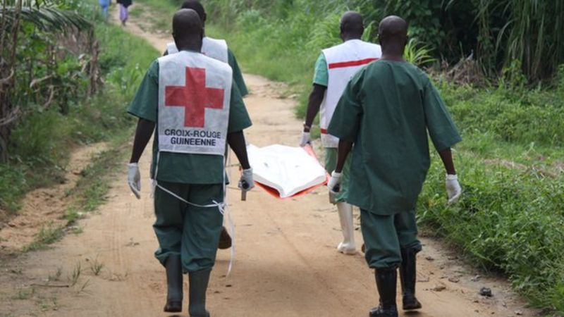 Saving lives on the Ebola front line in West Africa - BBC News