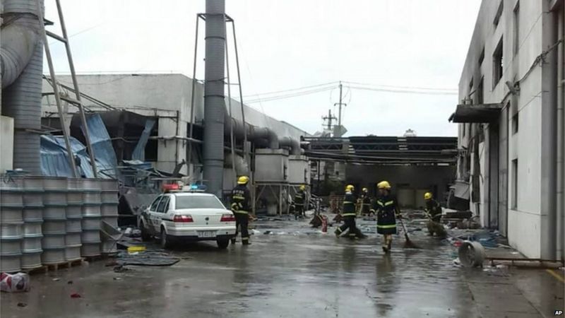 In pictures: China factory blast - BBC News