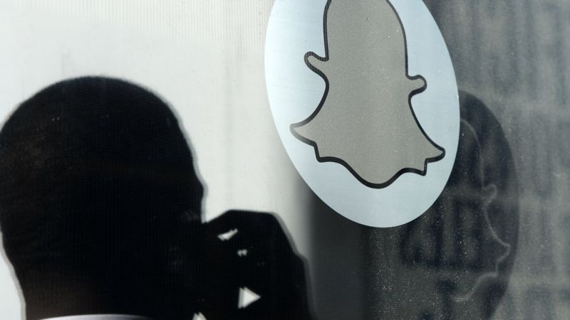 Nude Snapchat Images Put Online By Hackers Bbc News