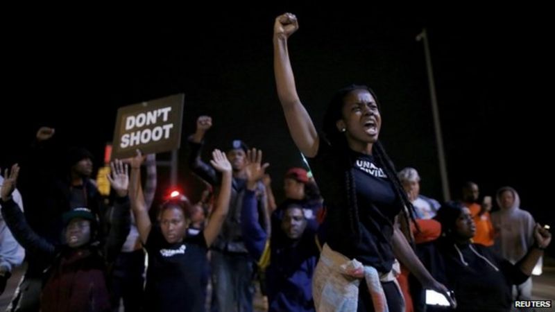 St Louis Protests Resume Over Police Shooting - BBC News