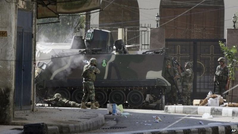 Lebanese Army Battles Gunmen In Historic Tripoli Market Bbc News