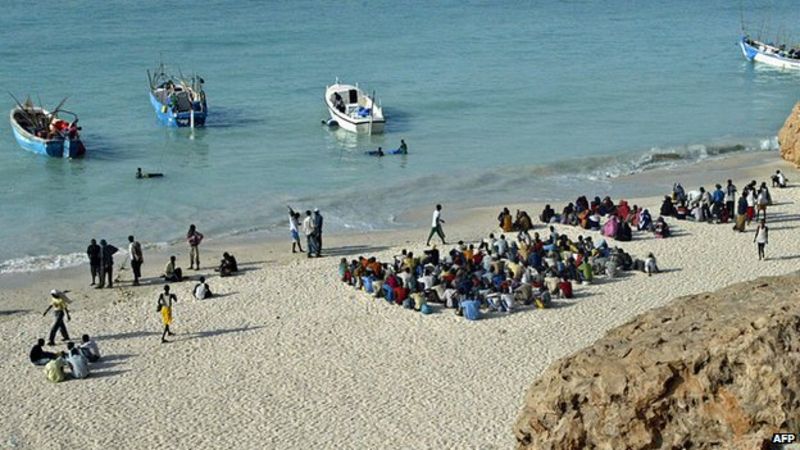 Yemen Migrant Boat Carrying Ethiopians Sinks Killing 70 Bbc News 