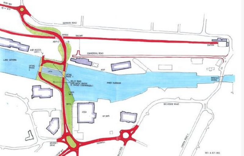 Lowestoft third crossing option criticised by Peter Colby BBC News