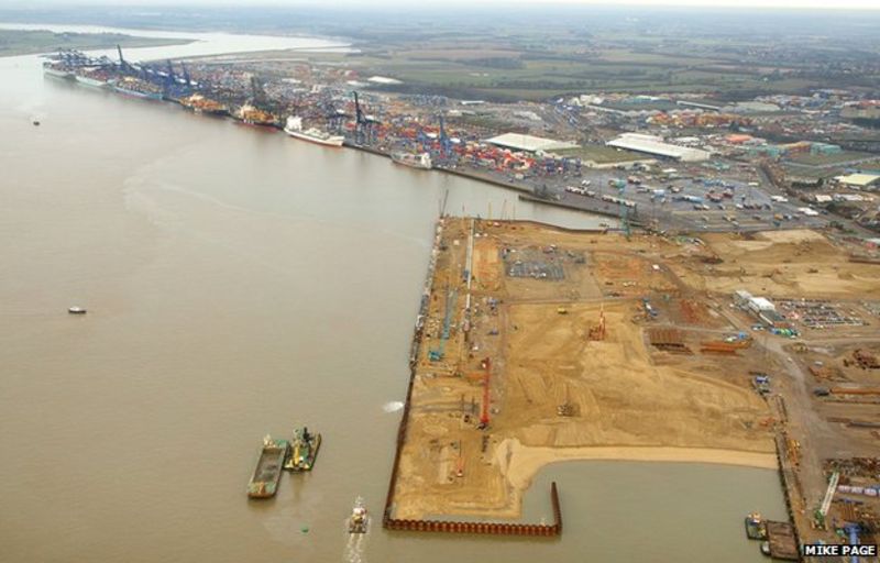 CSCL Globe Felixstowe arrival for world's largest container ship BBC