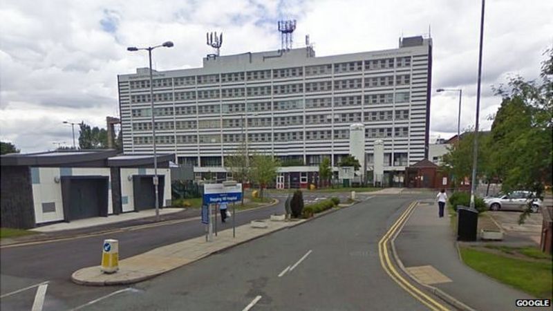 Stockport Hospital sorry for second-worst A&E record in England - BBC News