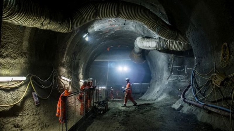 Crossrail Who Wants To Work In A Tunnel Bbc News 