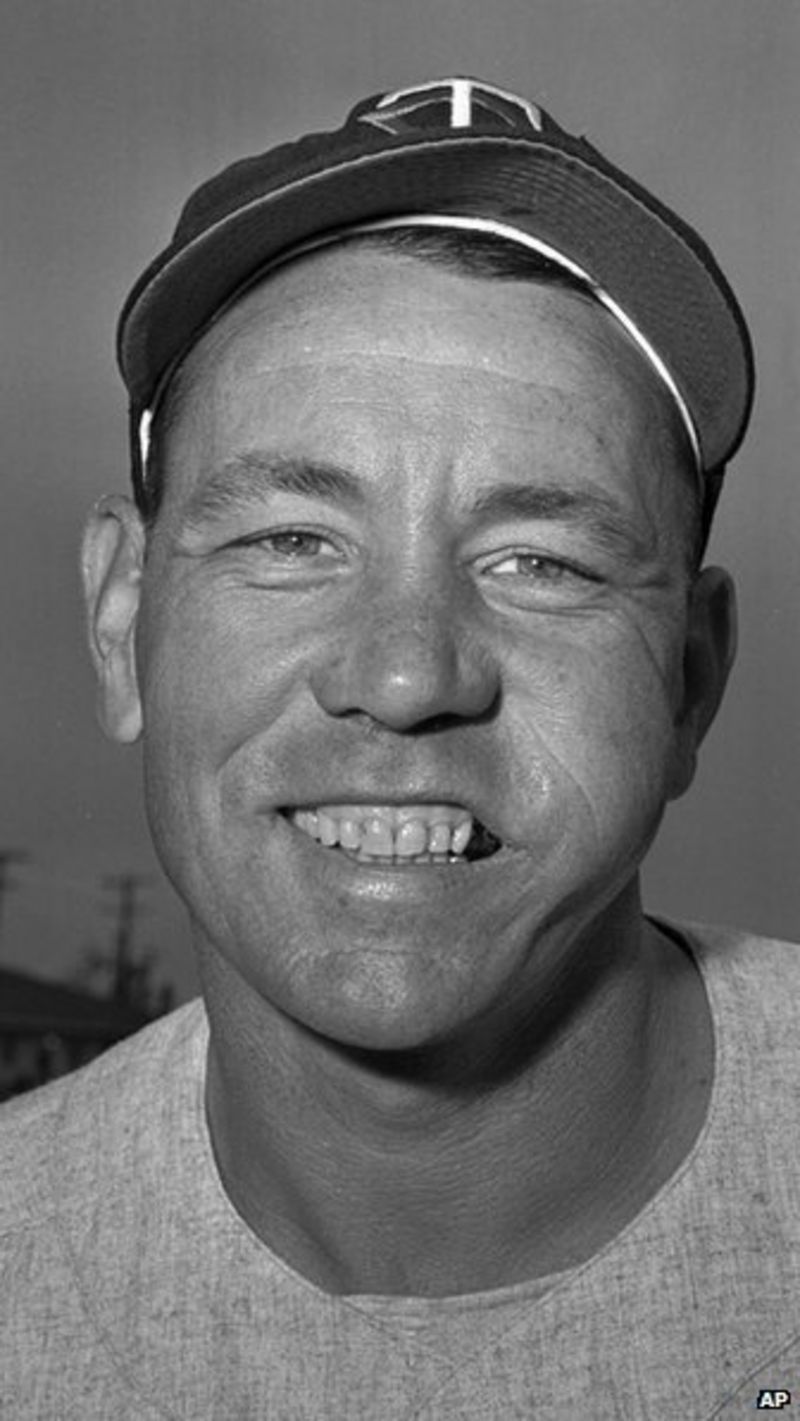 Baseball's toxic tradition of chewing tobacco BBC News