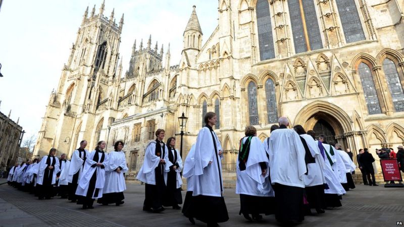 In Pictures Church Of Englands First Woman Bishop Consecration Bbc News 8553