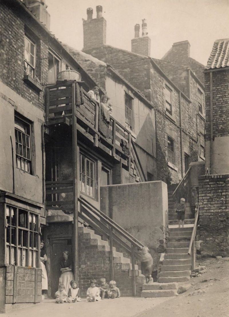 Exhibition shows Gateshead's longgone slum housing BBC News