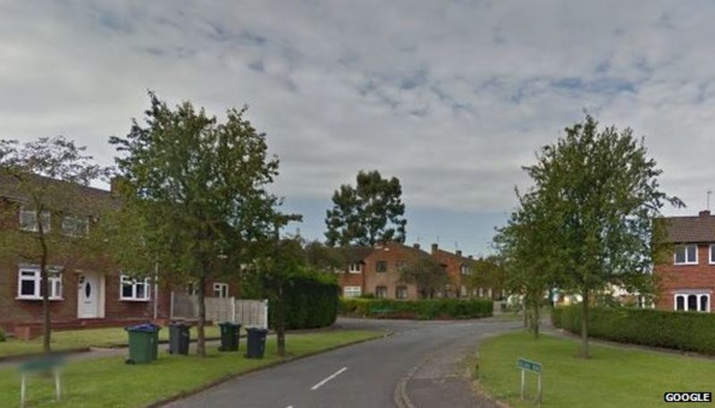 Man Dies In House Fire In Oakdale Road, Oldbury - BBC News