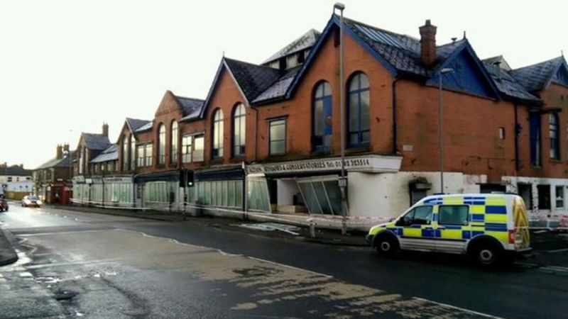 Arrest Over Factory Fire In Stoke On Trent Bbc News 3867