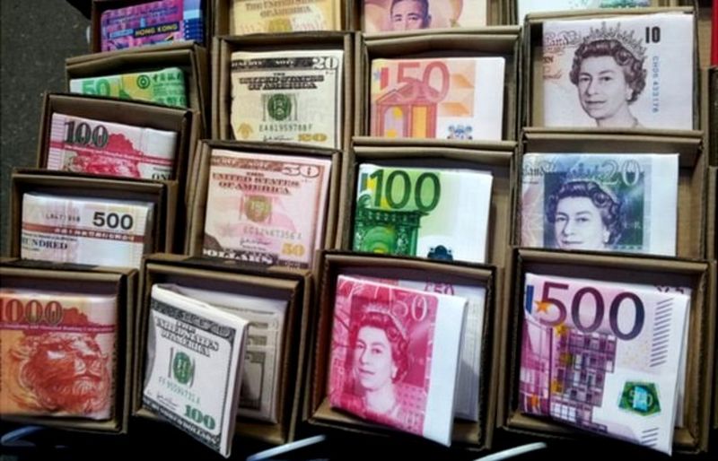 Does money make you mean? BBC News