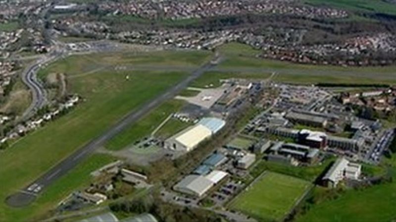 New report finds Plymouth Airport 'could reopen' - BBC News