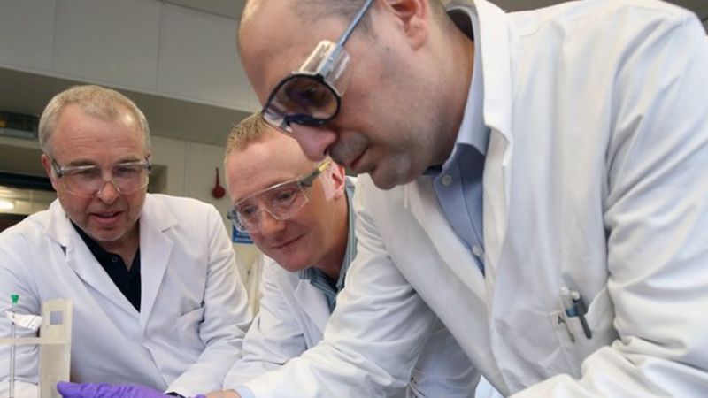 Cardiff University scientists in cancer breakthrough BBC